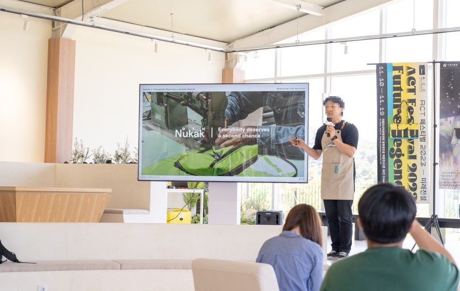 Midsommar with Volvo Cars