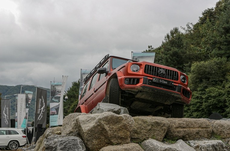 메르세데스-벤츠 SUV 익스피리언스 센터 1주년 기념 행사